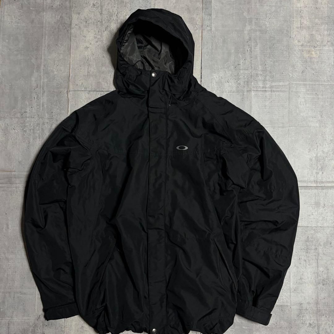 00s oakley tactical snow shell jacket - メルカリ
