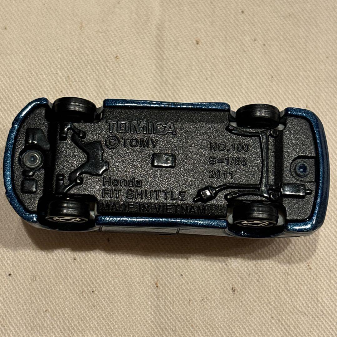 【✨廃盤✨】トミカ　ホンダ　フィットシャトル　傷あり
