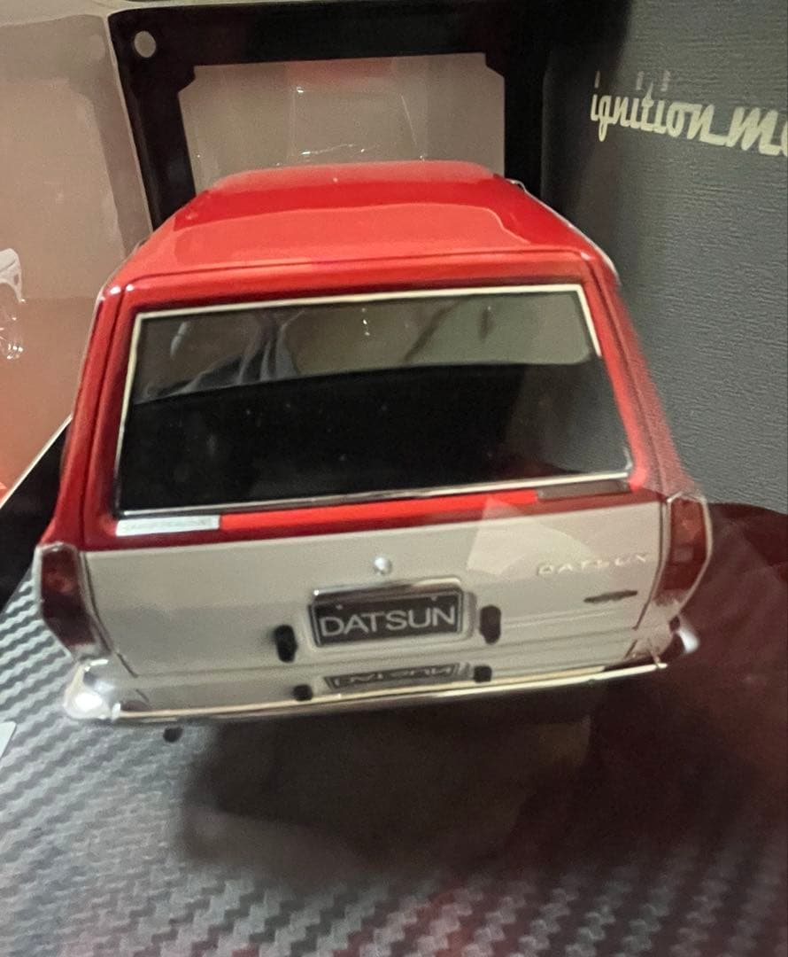 ★イグニッションモデル 1/18 ブルーバード 510 ワゴン 日産サービスカー