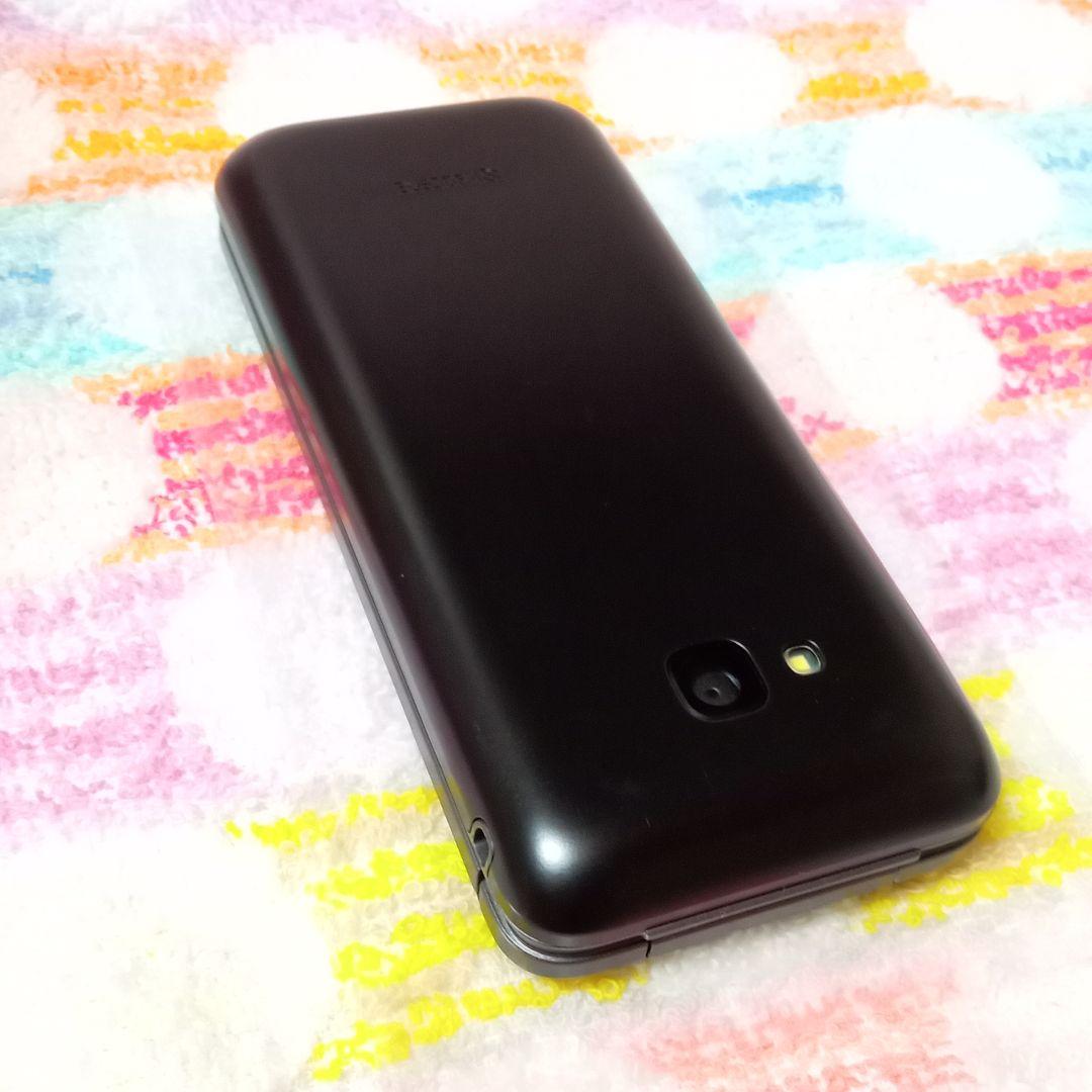 KYF39 GRATINA black 充電器セット 安心のメルカリ便 匿名配送 - メルカリ