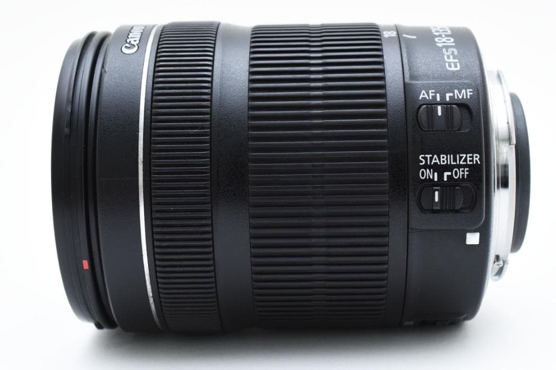 キヤノン EF-S18-135mm F3.5-5.6 IS STM