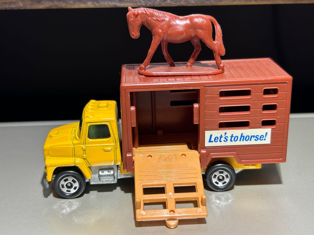 トミカ F27-2-1 フォード キャトルトラック 日本製青箱 - メルカリ