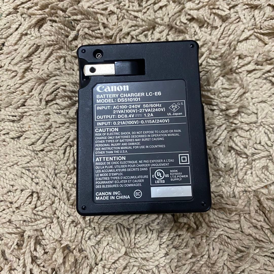 Canon EOS 70D キヤノン ボディ バッテリー 本体