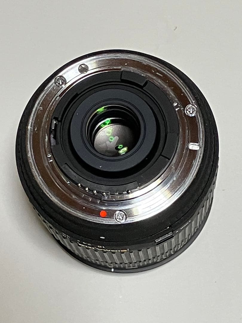 SIGMA 18-200mm f/3.5-6.3 DC ズームレンズ