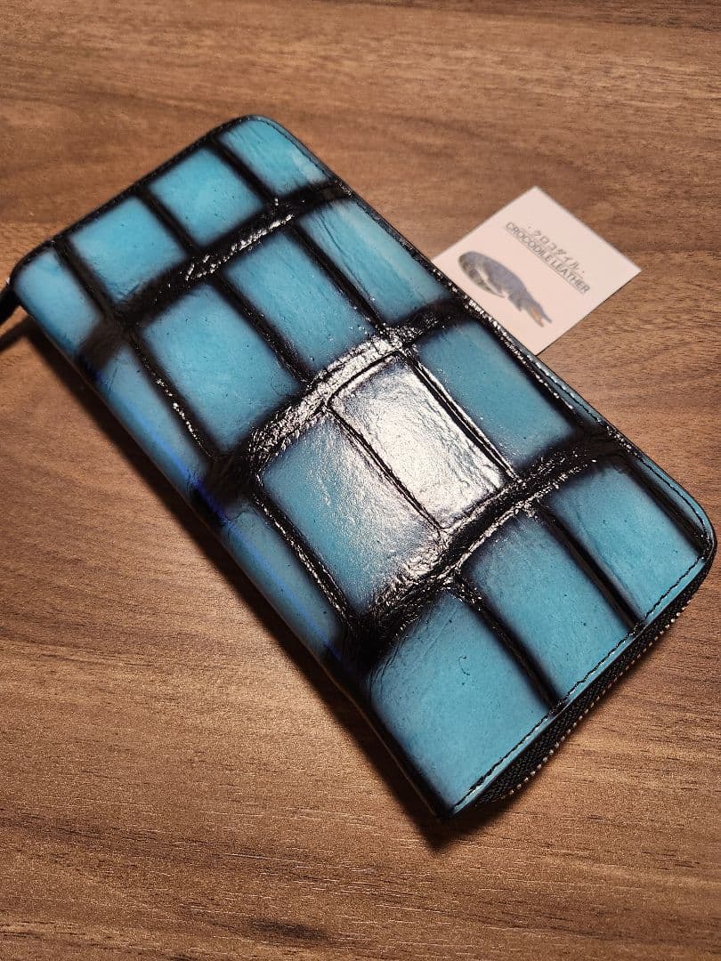【スカイブルー】実物撮影 一枚革 クロコダイル ラウンドファスナー 目地染め 藍染め×クロコダイル ラウンドファスナー 長財布 ZWL8000
