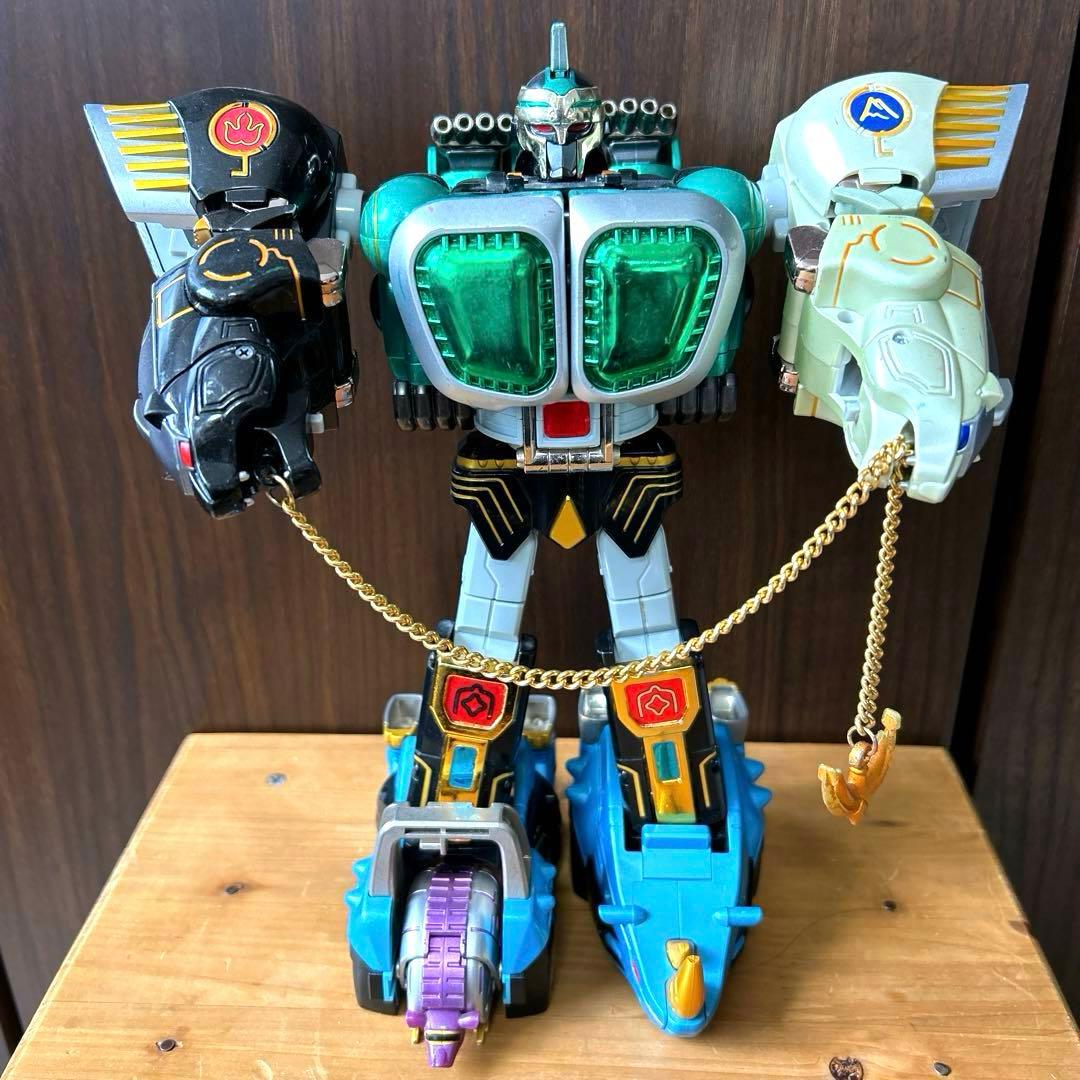 百獣戦隊ガオレンジャー DX合体ロボ 百獣合体ガオマッスルストライカー