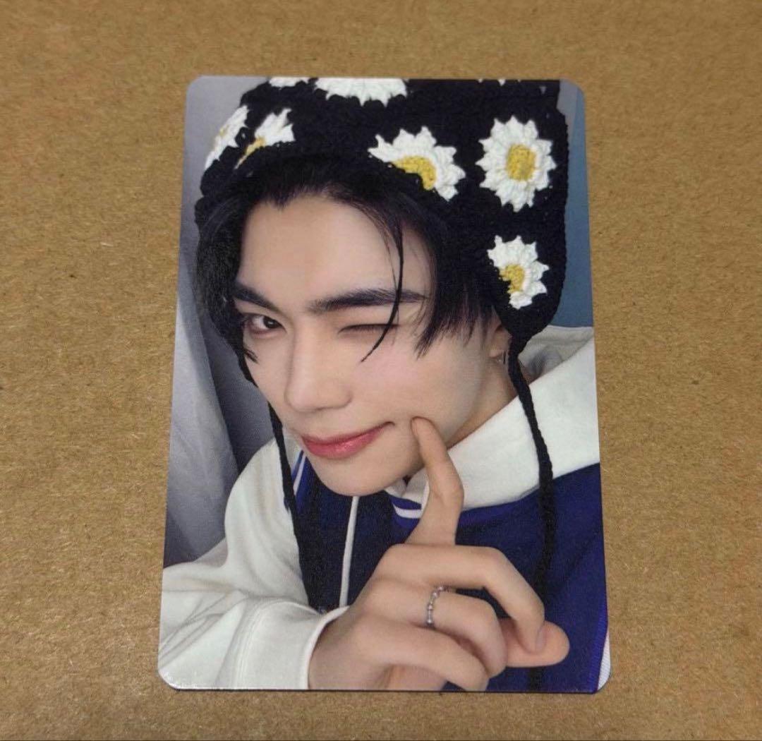 ゴヌク トレカ ラントレ KCON LA 2025 会場 ZB1 ②42 - メルカリ