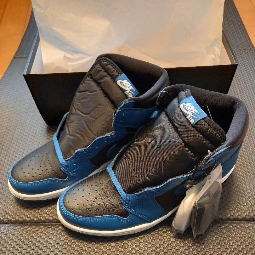 Nike Air Jordan 1 High DARK MARINA BLUE - メルカリ