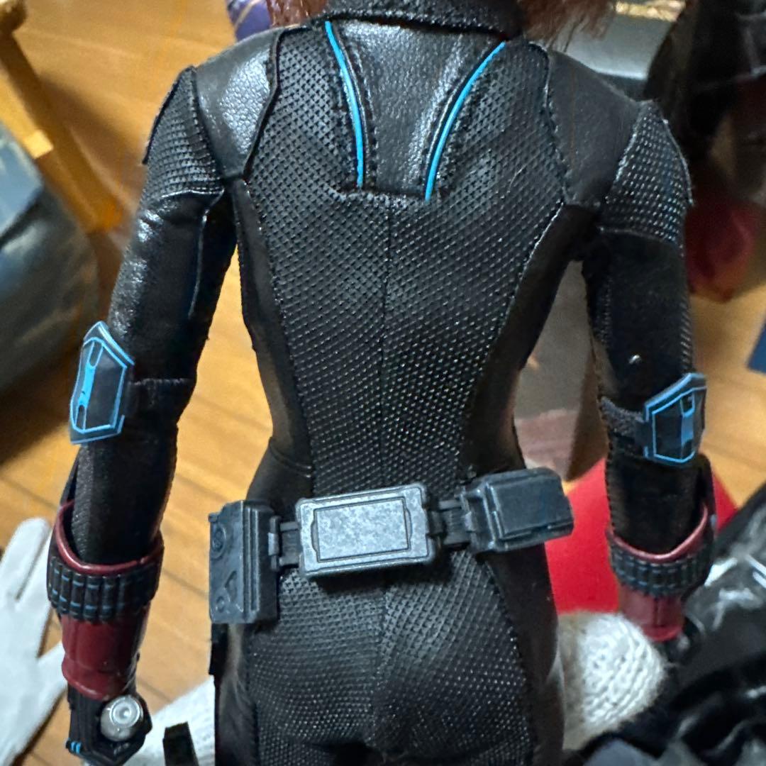 ブラックウィドウ ホットトイズ