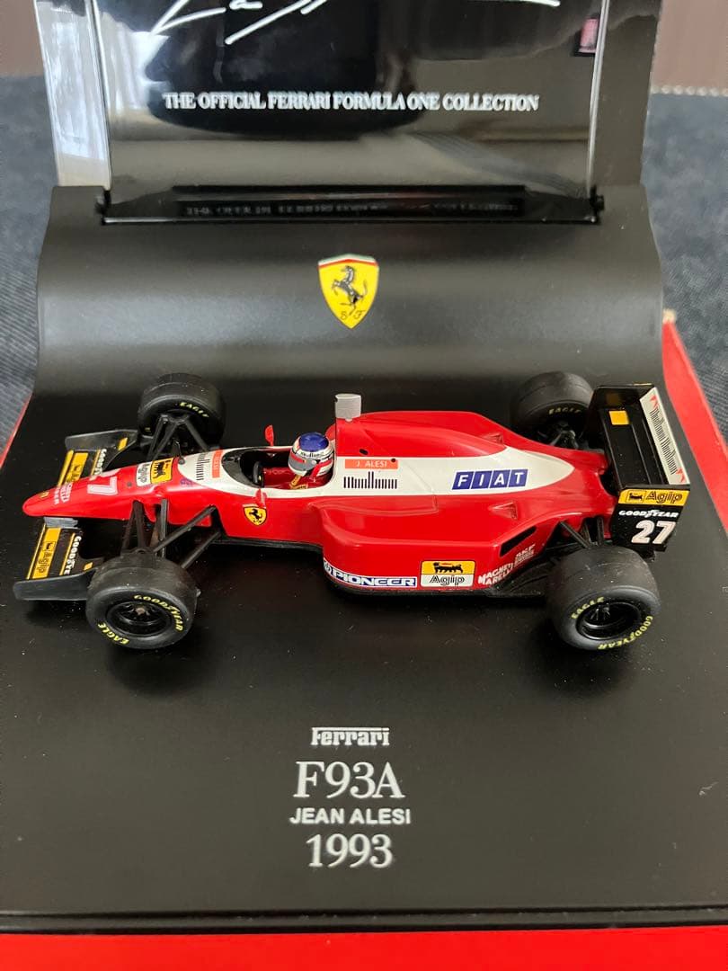 ミニカー F1 1/43 フェラーリF93A ジャン.アレジ 1993 - メルカリ