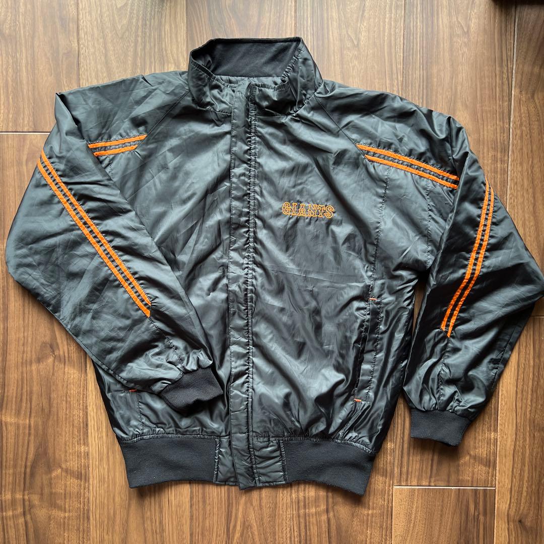 東京読売ジャイアンツ 巨人軍 ジャンパー ジャケット ブルゾン 黒色