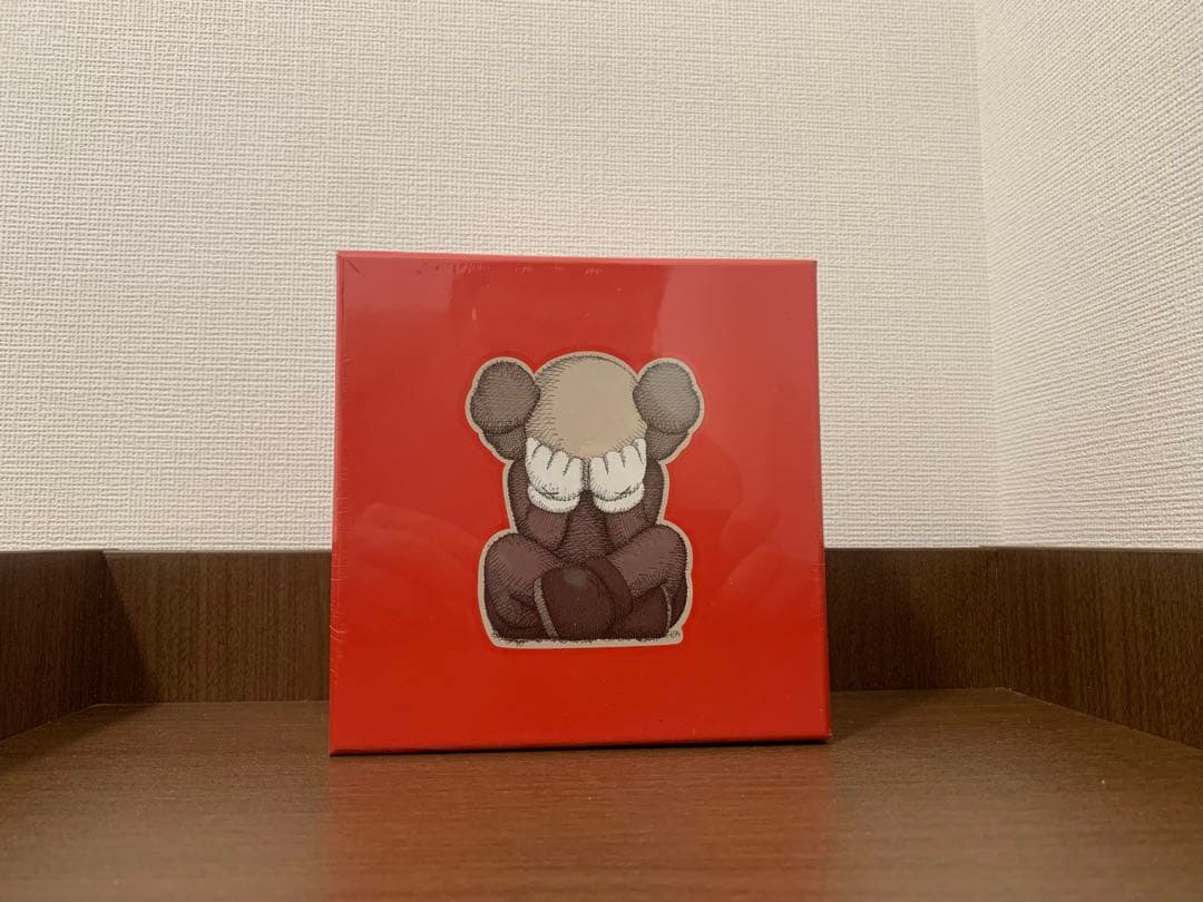 KAWS TOKYO FIRST パズル　正規品　ジグソーパズル