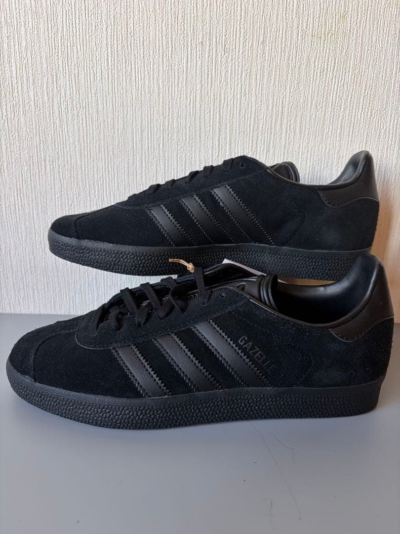 【新品未使用】アディダス ガゼル CQ2809 ブラック 25.5cm