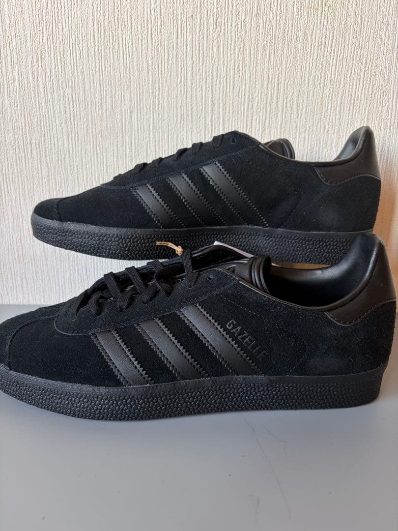 【新品未使用】アディダス ガゼル CQ2809 ブラック 25.5cm