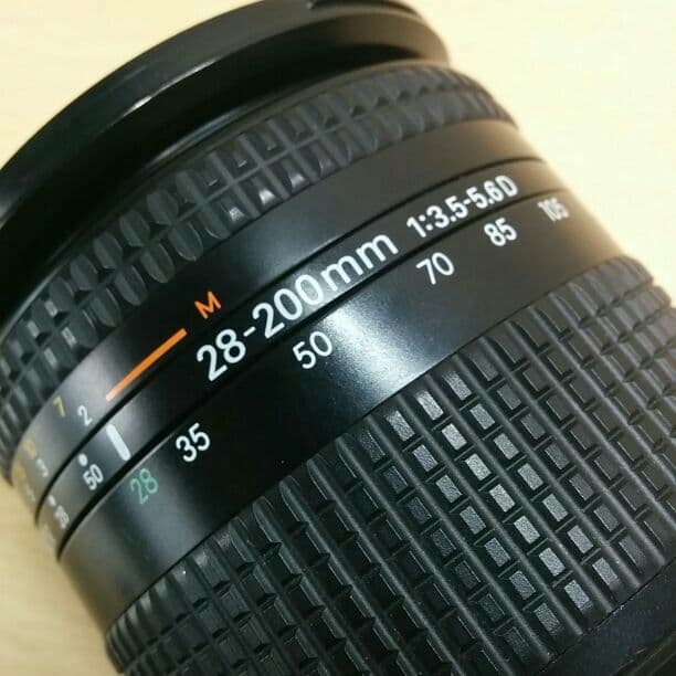 ■人気 Nikon AF NIKKOR 28-200mm F3.5-5.6 D