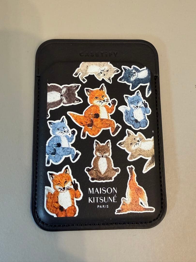 Maison Kitsune Fox Medley Snappy Wallet - メルカリ