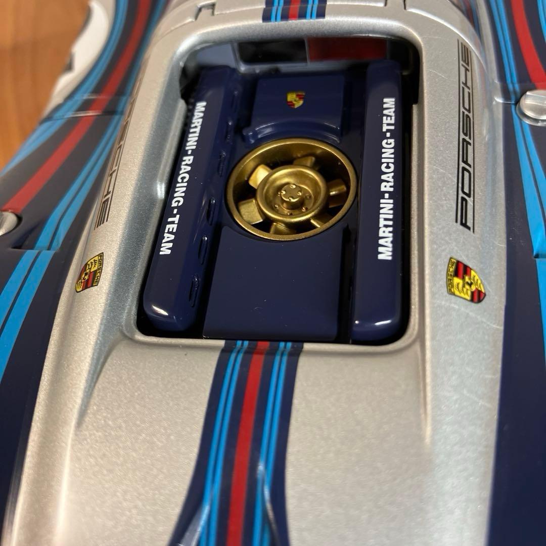 オートアート1/18 ポルシェ 917L MARTINI TEAM #21 - メルカリ