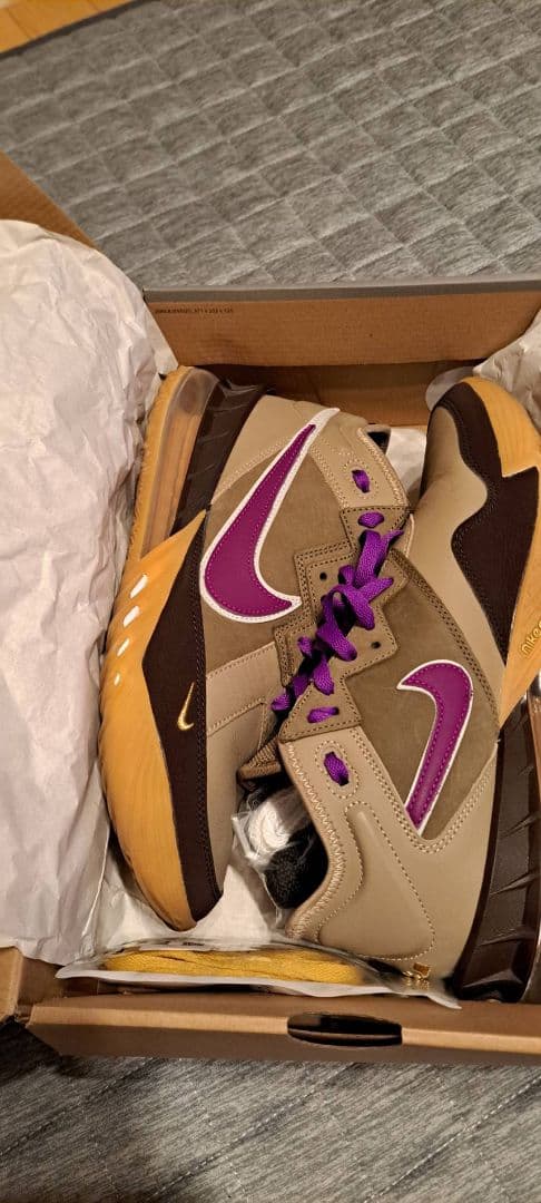 【極美品】ナイキ レブロン18 ロー バイオテック 29.0cm