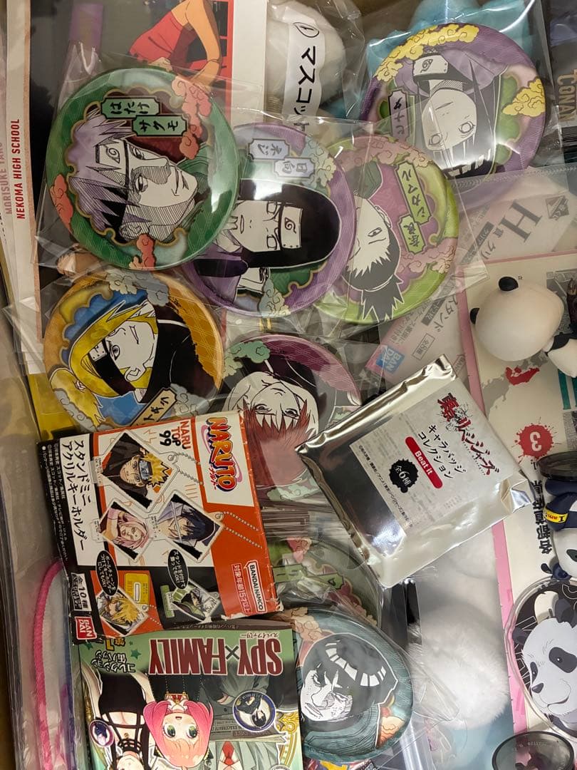 アニメグッズ ノンジャンル 大量 まとめ売り アクスタ 缶バッジ