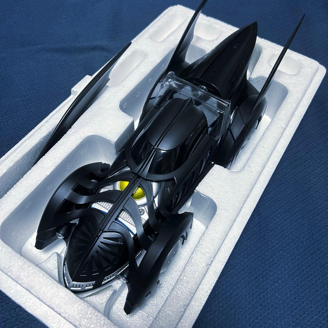 ホットウィール エイリート バットマン フォーエバー バットモービル 1/18