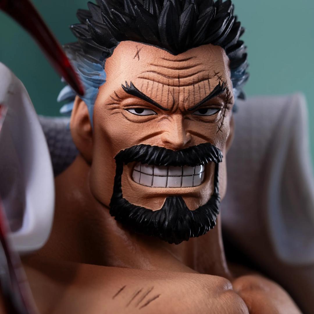 ワンピース 海軍の英雄 モンキー・D・ガープ フィギュア ガレージ