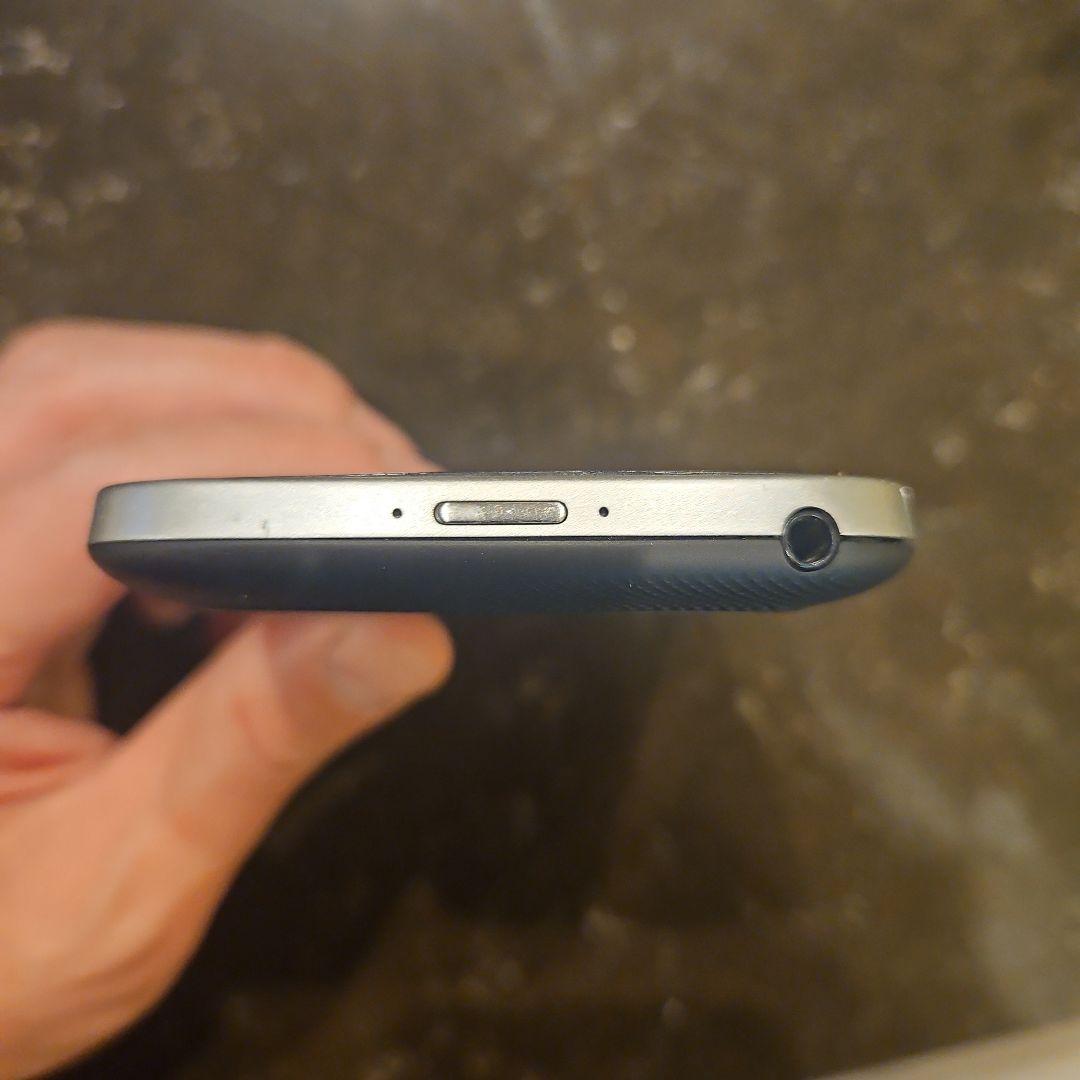 BlackBerry-Q25 zinwa Android14 ブラックケース付 - メルカリ