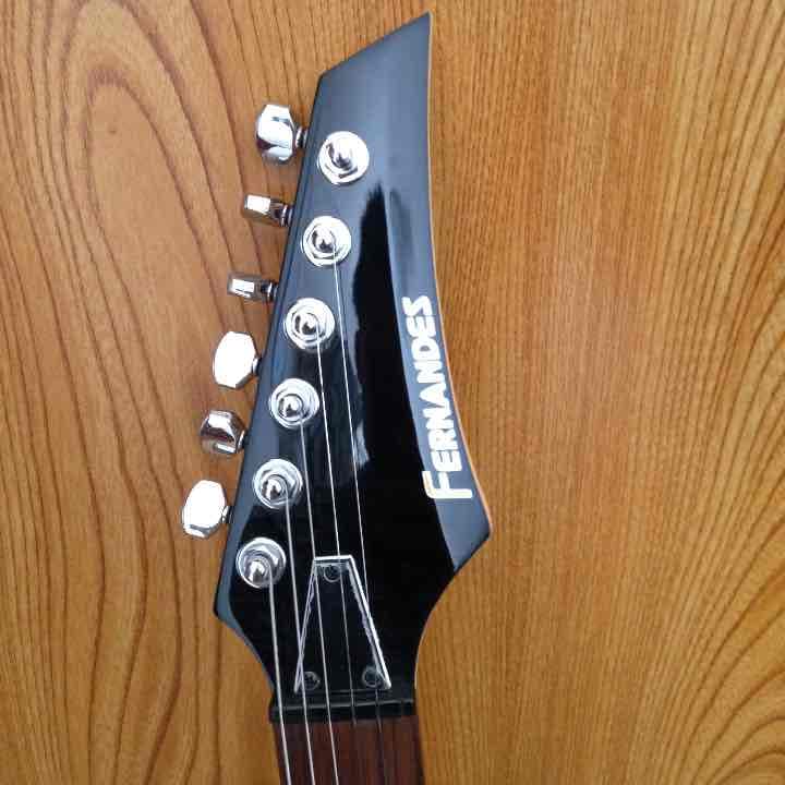 フェルナンデス エレキギター