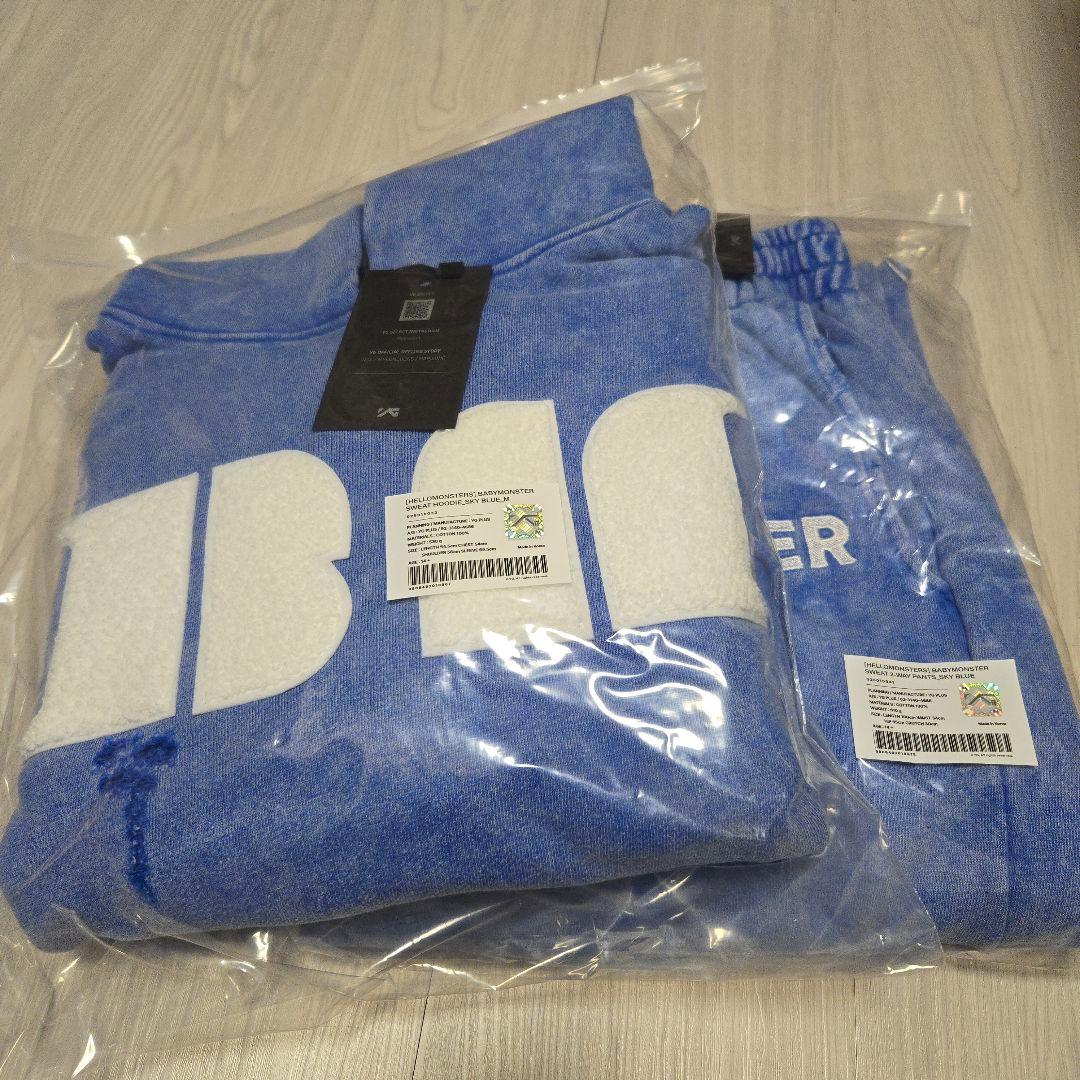 BABYMONSTER ベビモン スウェットセットアップ スカイブルー - メルカリ
