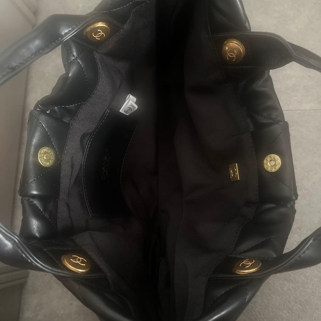 CHANEL キルティング ブラックバッグノベルティ - メルカリ