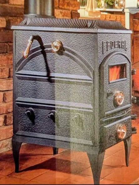 ダッチウエスト薪ストーブ触媒下の部品バッフル ご注意ストーブパーツ