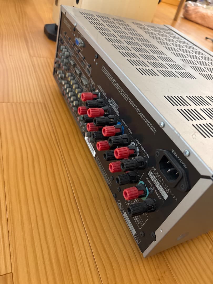 ホワイト フロア型スピーカー 5.1ch システム