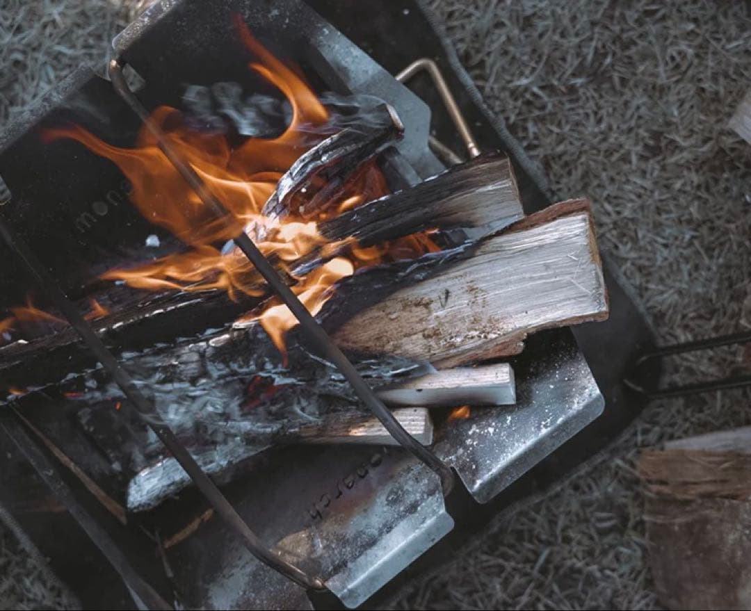 monarch fire base 真鍮×ステンレスのワンタッチ焚き火台 - メルカリ