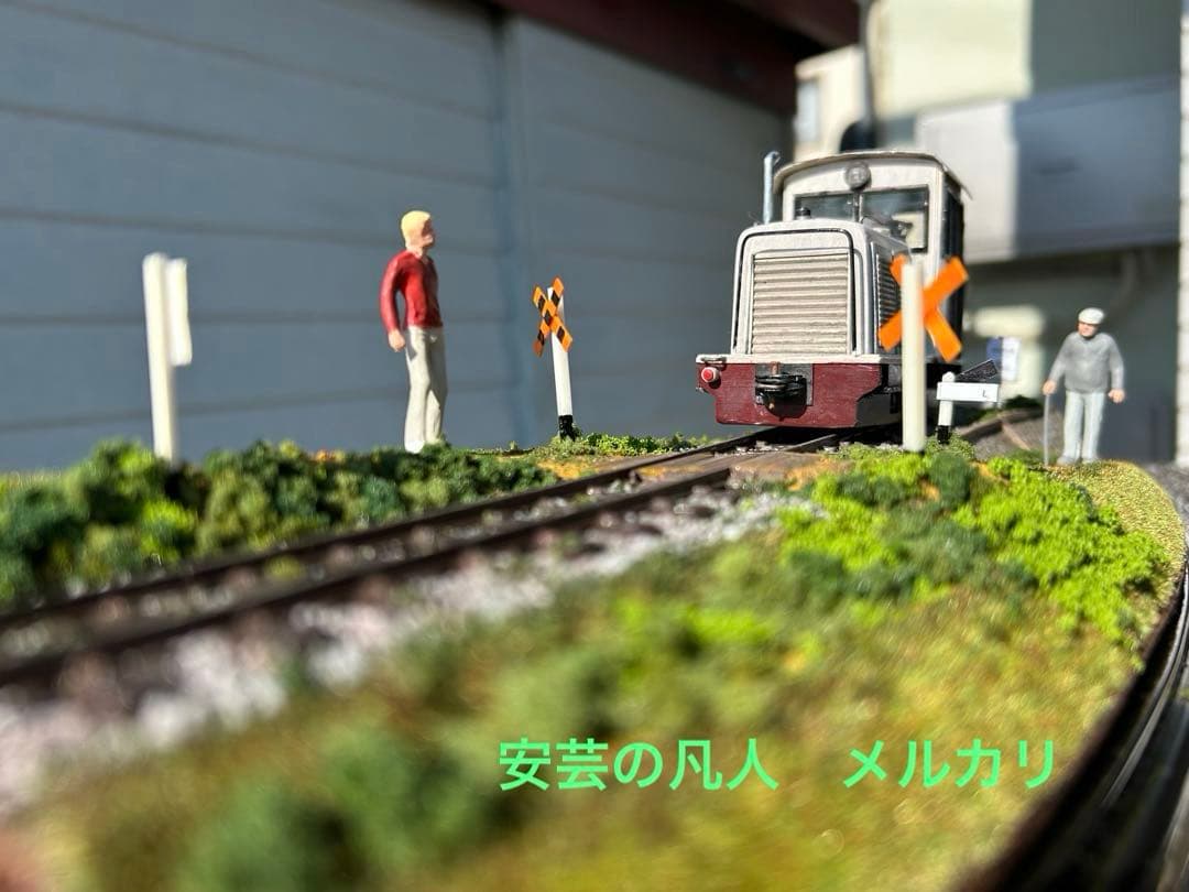 Oゲージナロー(軌間16.5mm、1/45)03踏切のある風景アクリルケース付