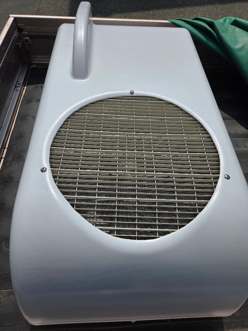 e-comfort エアコン室外機 ホワイト 車載用ルーフエアコン【e-comfort】