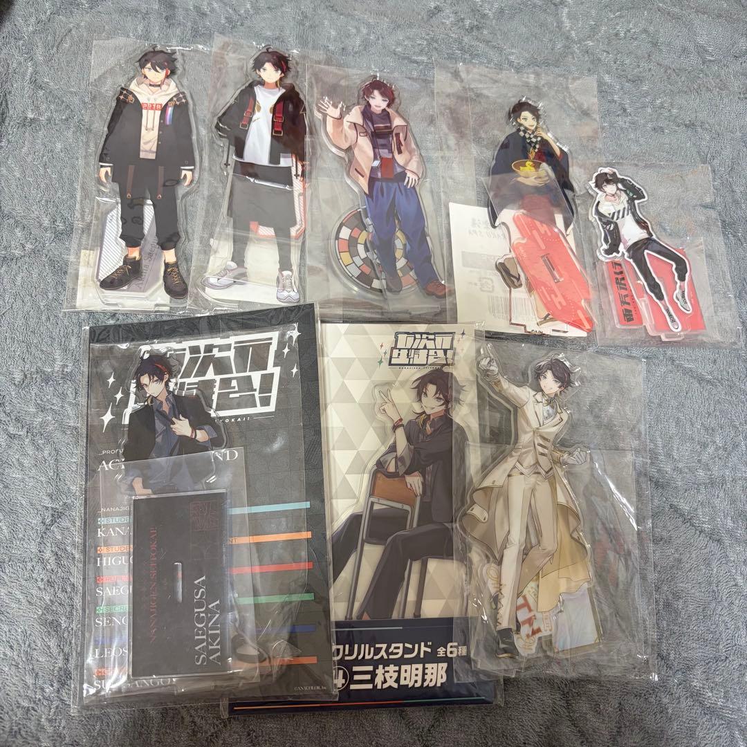 三枝明那 アクリルスタンド まとめ売り - メルカリ