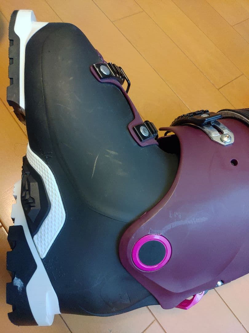 【美品】Salomon Quest Pro 100 W 24.0cm