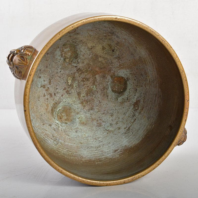 金屋五郎三郎 宣徳銅 双耳花文 三足火入 共箱 F R7007 - メルカリ