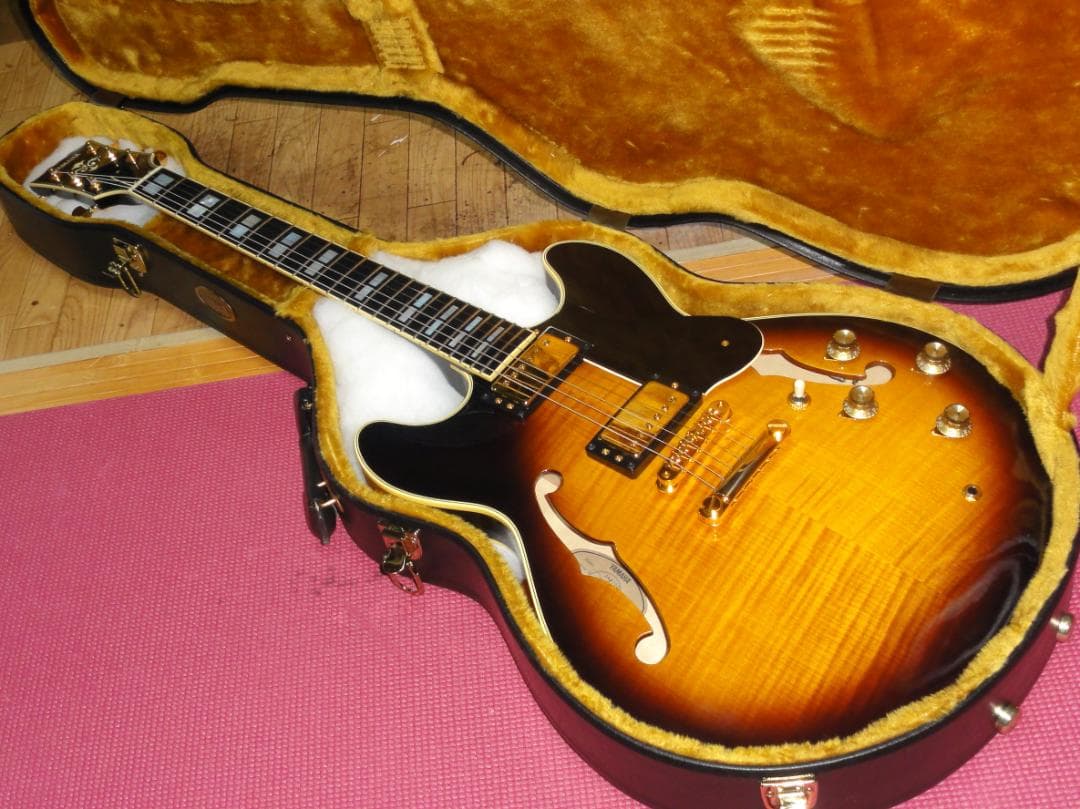 Chiro　(YAMAHA SA2200 BS)　Chiro Amazon.com: Yamaha SA2200 Semi-Hollow Electric Guitar - Violin