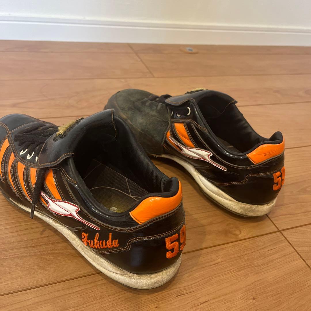 プロ野球選手 実使用スパイク 巨人 59番 福田聡志 - メルカリ