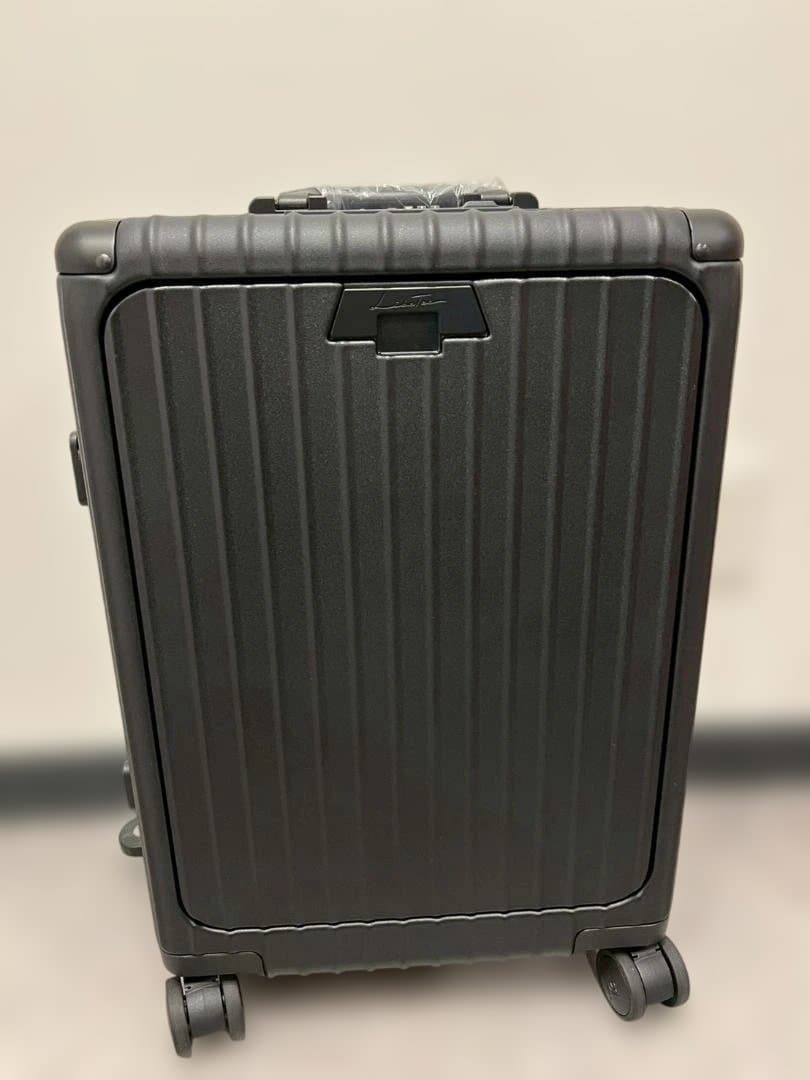 リベティ多機能キャリーケース【マットブラックS】B16　TSAロック 楽天市場】2024年新モデル リベティ 多機能スーツケース キャリー