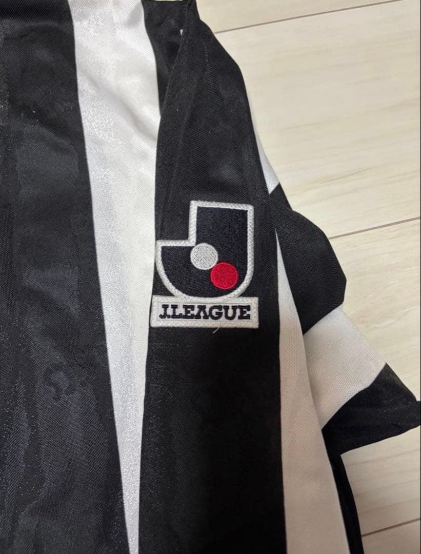 ヴィッセル神戸 99〜02 ホームユニ 長袖 - メルカリ