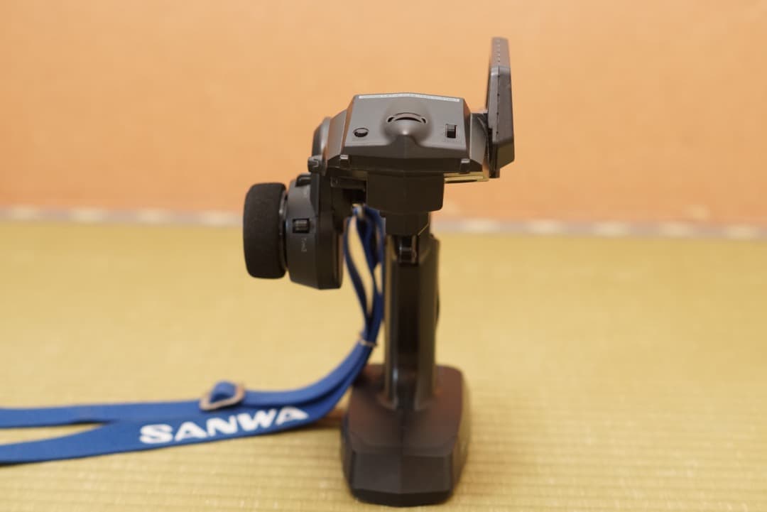 SANWA (サンワ) M12S RS 送信機 純正Li-Feバッテリー付