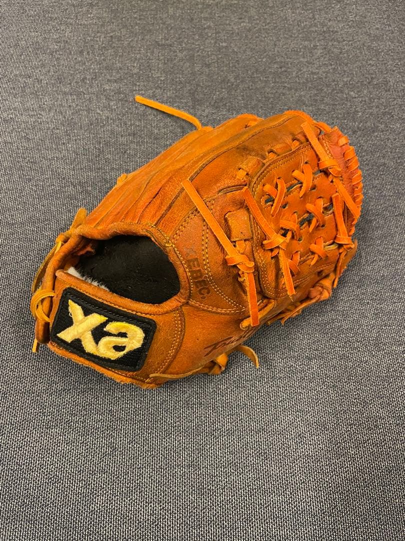 ザナックス　野球 硬式グローブ 一般用　大人　右投げ　グラブ　内野　右利き 33%OFF ザナックス 硬式グラブ トラスト サイズ7 高校野球対応