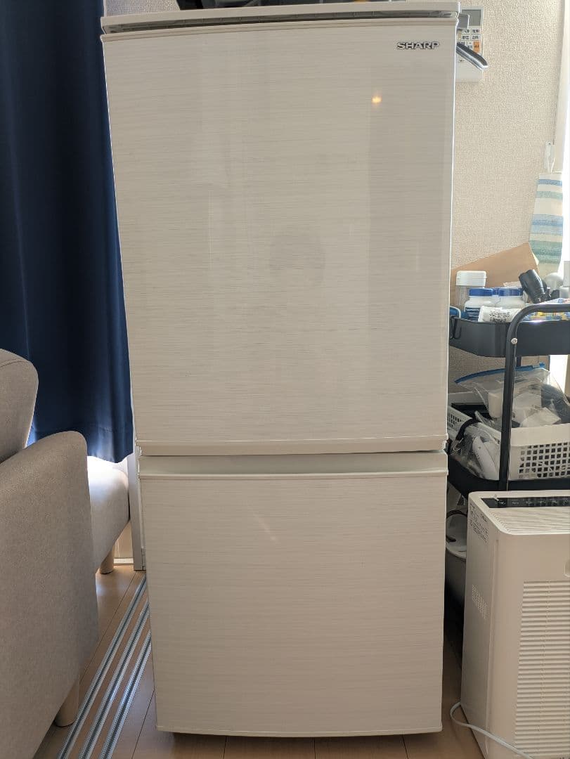 SHARP ホワイト冷蔵庫 上冷蔵下冷凍 SHARP（シャープ） 冷凍庫 1ドア 126L 付け替えどっちもドア 冷凍冷蔵