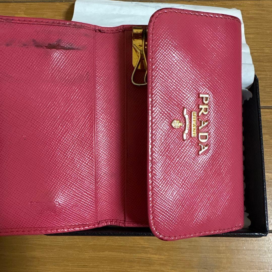 PRADA プラダ サフィアーノレザー キーケース ピンク - メルカリ