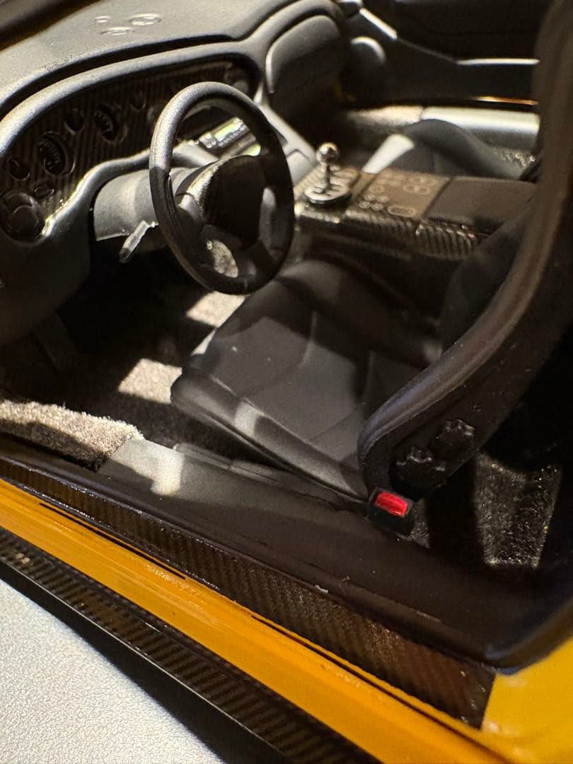 オートアート ミレニアム 1/18 ランボルギーニ ディアブロ 6.0 - メルカリ