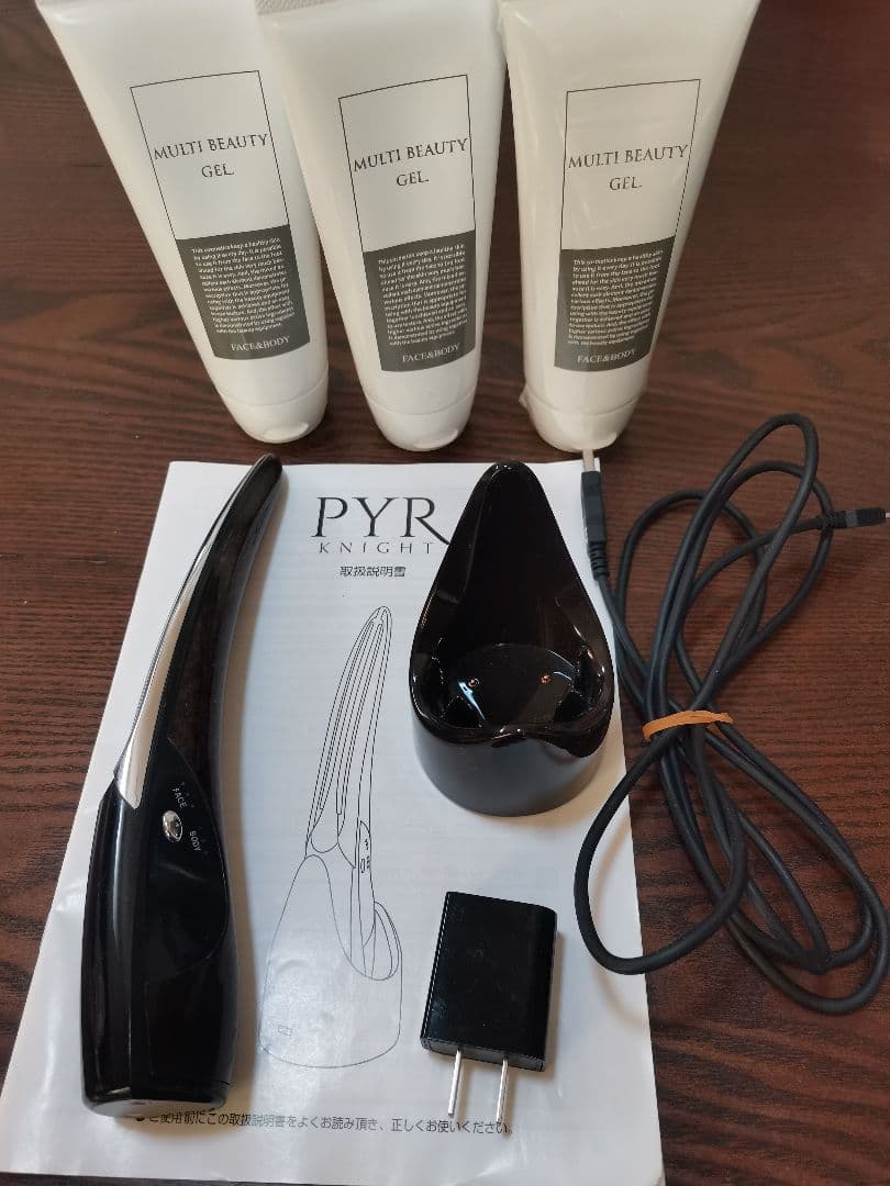 【PYR KNIGHT】パイラナイト美顔器とジェル付 PYR KNIGHT パイラナイト マルチビューティゲル付 家庭用美容痩身機