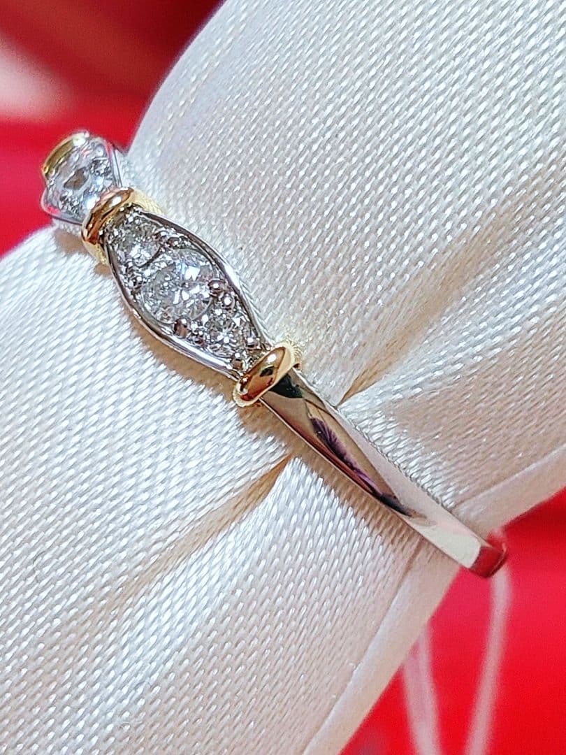 新入荷 未使用品 k18 pt950 ダイヤモンド 0.20ct リング