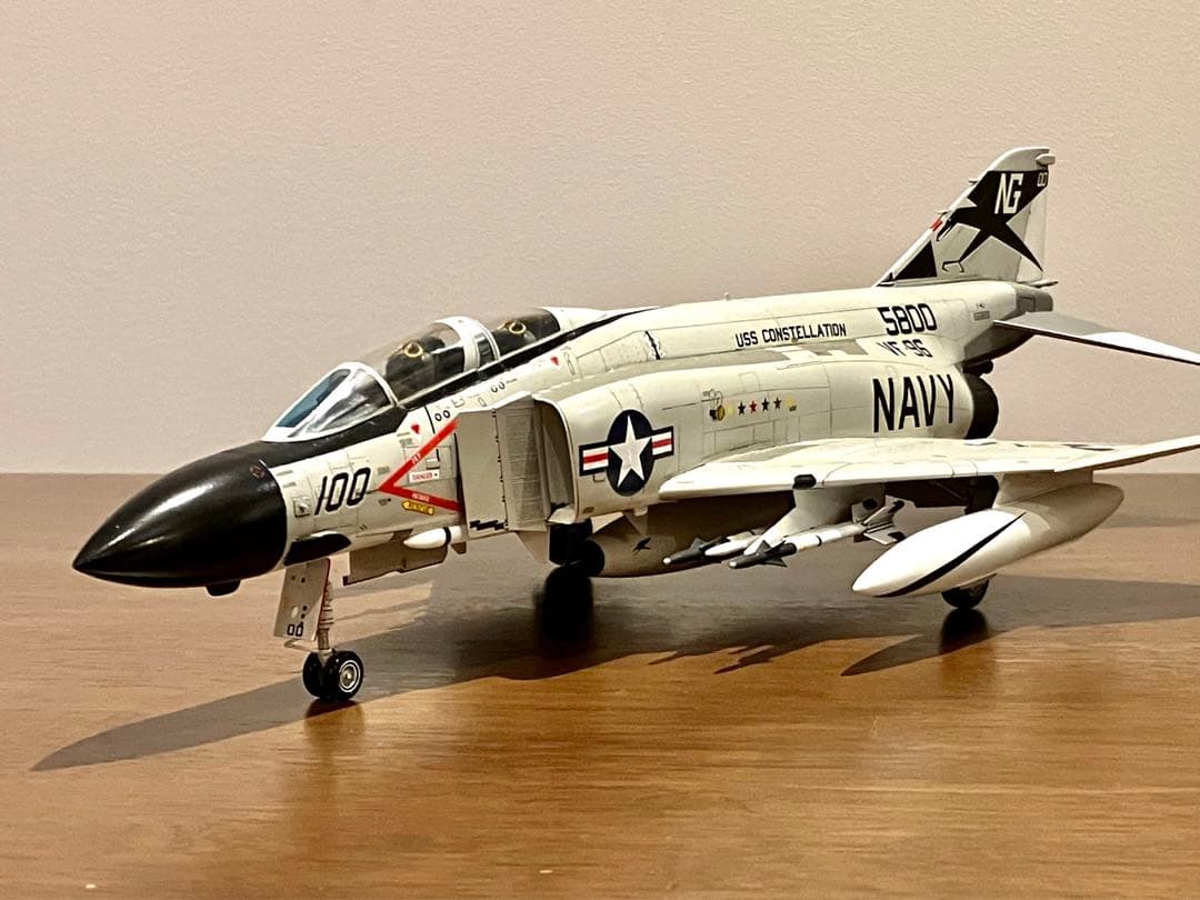 1/48 アメリカ海軍 F-4J ファントムII