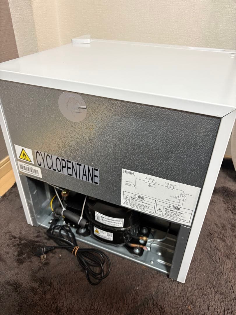 comfee1ドア冷蔵庫 2025年製 45L RCD45WH/E - メルカリ